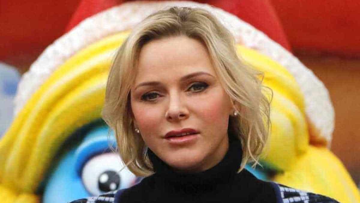 Charlène de Monaco surprend dans les bras d&rsquo;un très célèbre acteur américain …