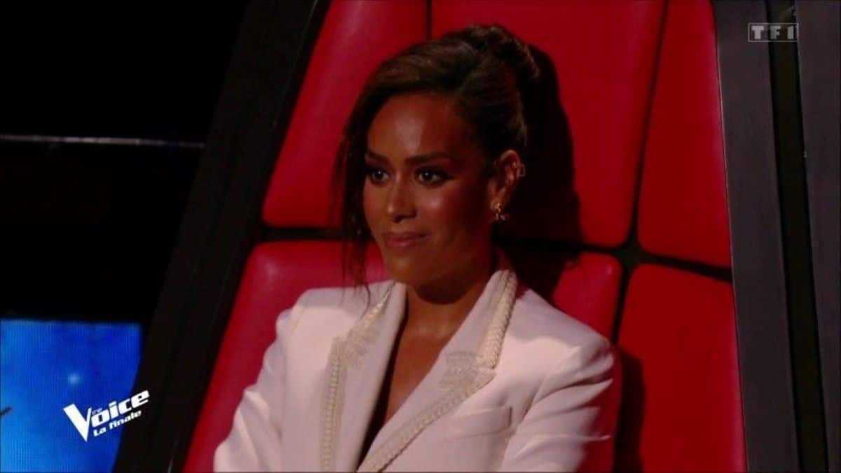 Amel Bent éblouissante pour la finale de The Voice : un prix fou dévoilé pour sa sublime robe