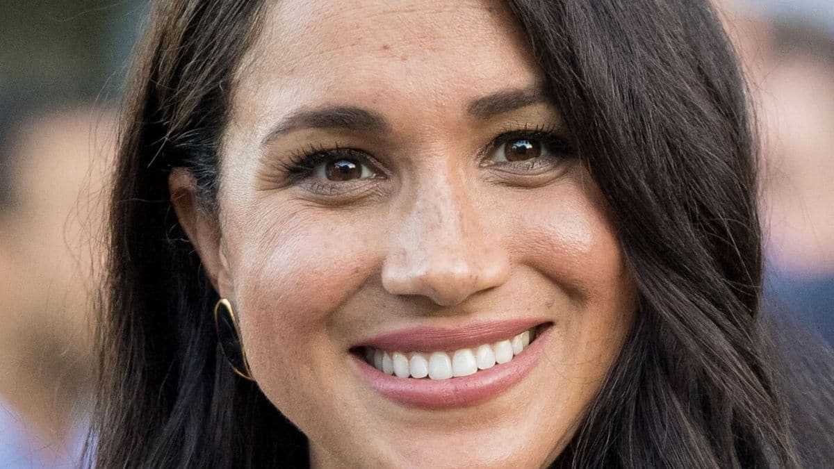 Meghan Markle responsable de l’hospitalisation de son père ? Sa demi-sœur l’accuse
