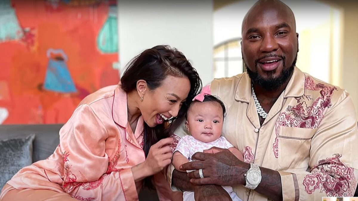 C’est mignon ! Jeannie Mai montre pour la première fois sa fille Monaco