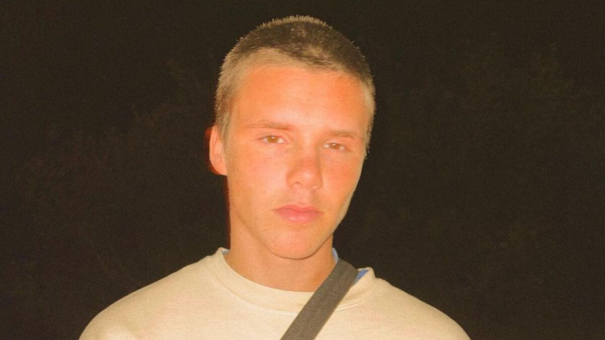 Il y a plus que ça ? Cruz Beckham surpris en train de faire l’amour avec Tana