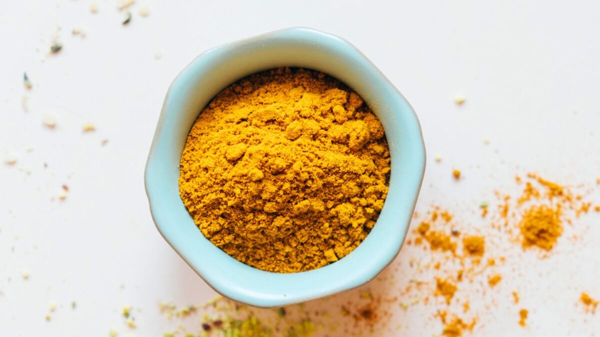 Curcuma (curcumine) : un guide scientifique complet
