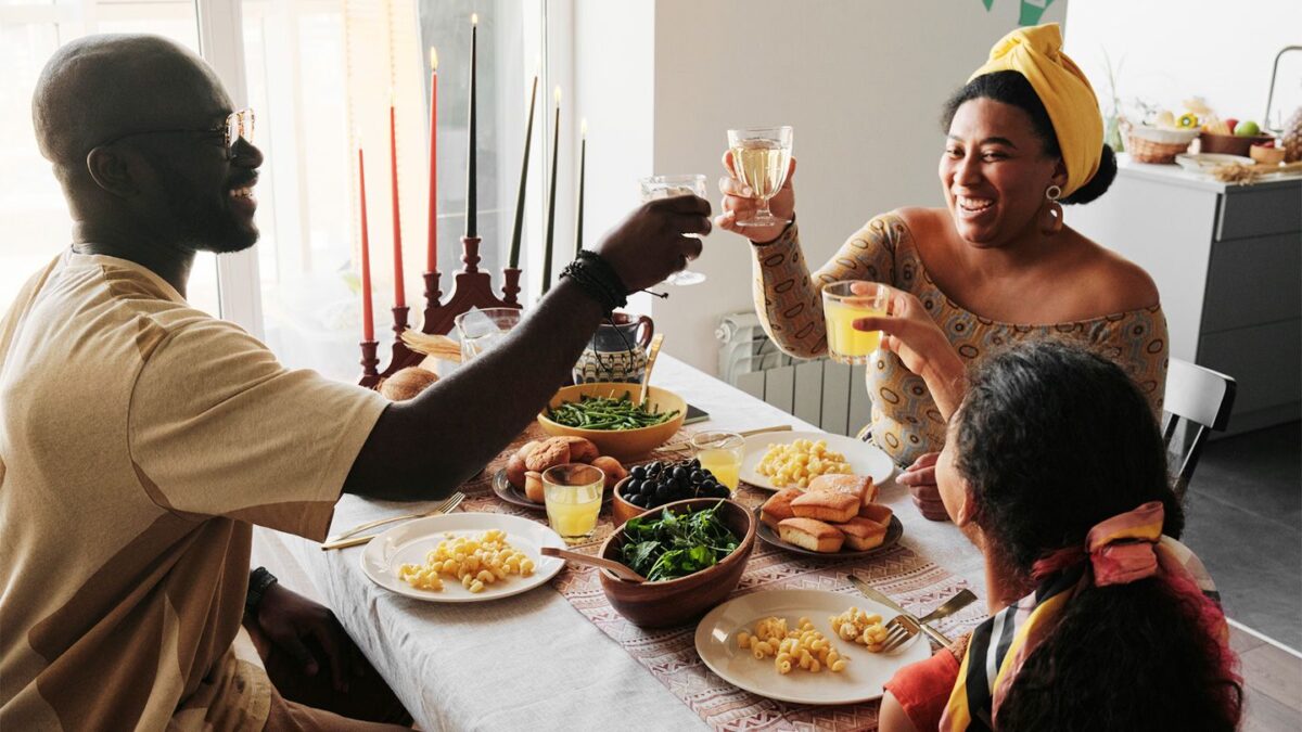 Comment un diététiste équilibre la santé et la nourriture lors de la célébration de Kwanzaa