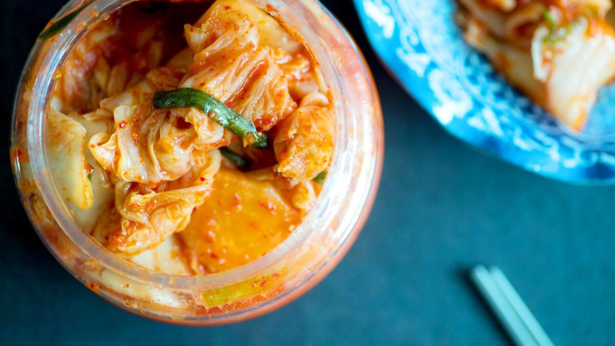 Kimchi 101 : Un guide complet de ce plat coréen fermenté
