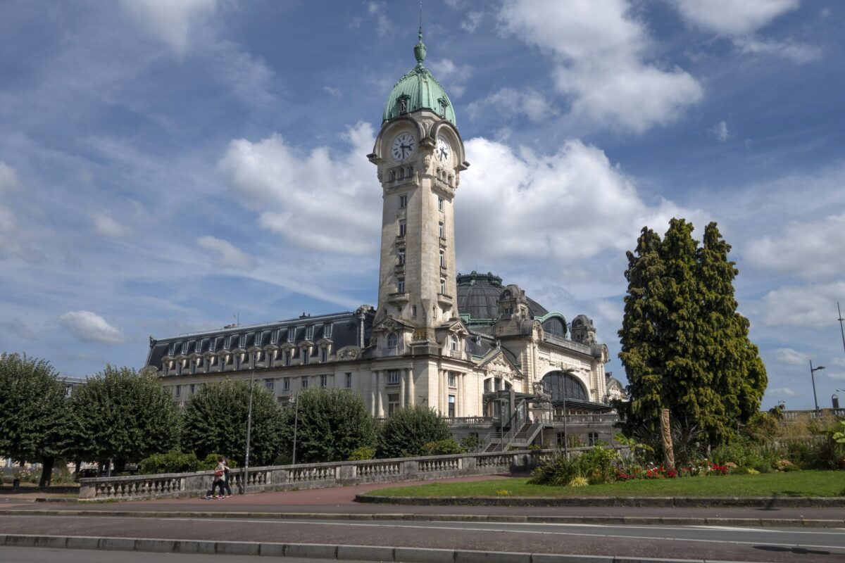 Médium à Limoges : entre tradition et modernité, qui sont-ils ?