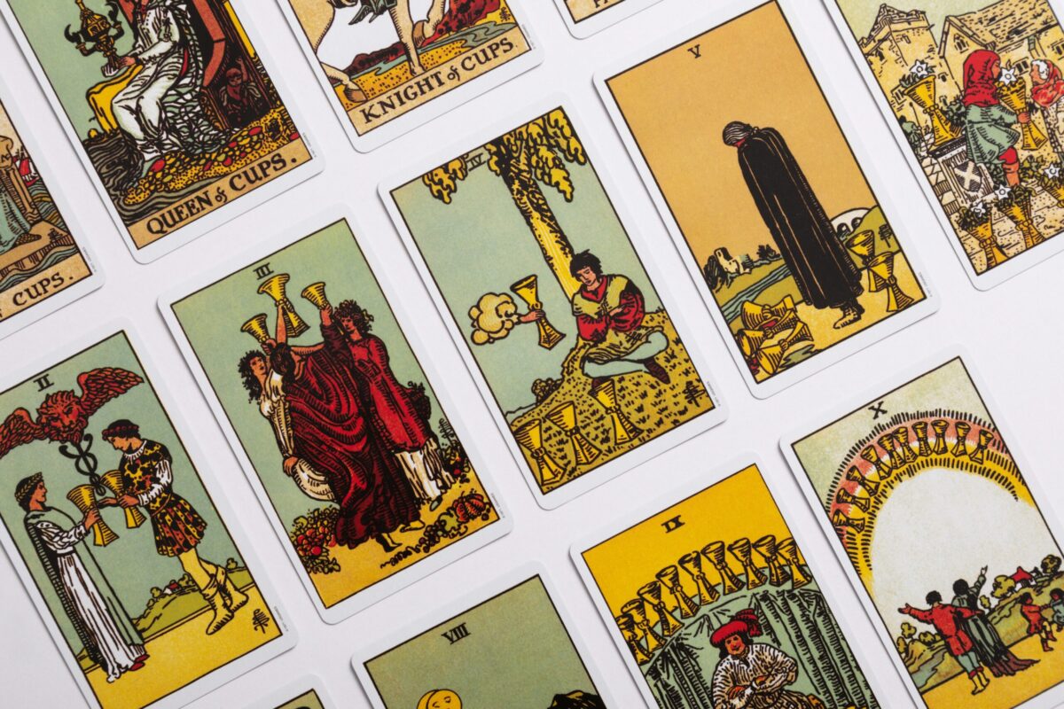 découvrez l'art divinatoire avec tek kart tarot, un moyen fascinant de mieux comprendre votre vie et votre avenir.