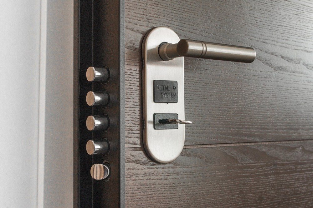Différents types de serrures de porte – Un guide simple pour votre sécurité à la maison