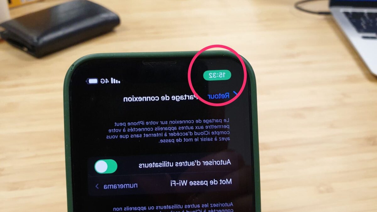Que signifient les voyants vert et orange sur la box SFR NB6 ?